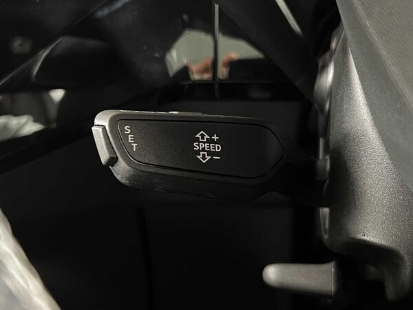 Used Audi Q8 2023 for sale - 75507826: Photo 29
