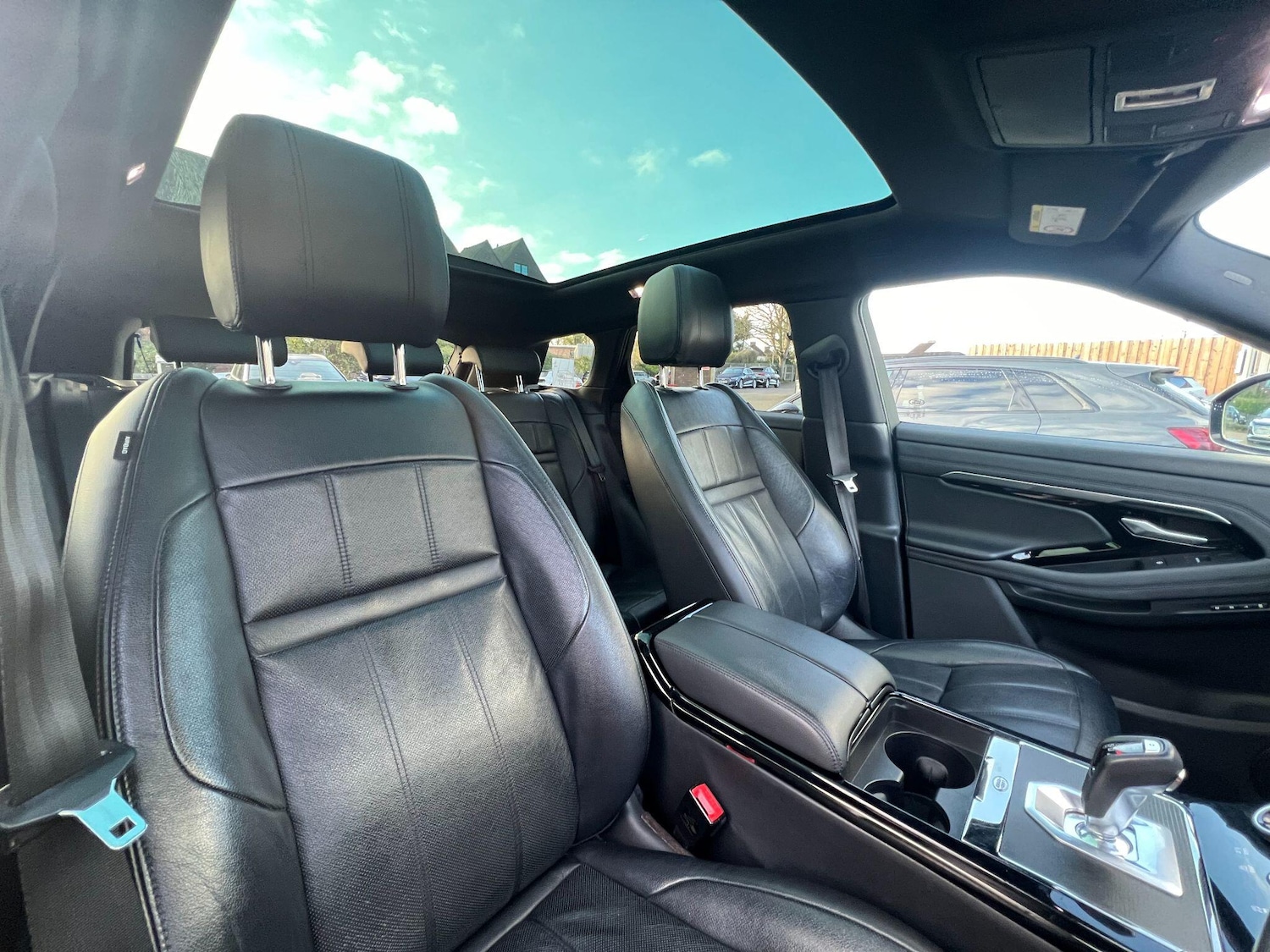 Used Land Rover Range Rover Evoque 2019 for sale - 76999019: Photo 12