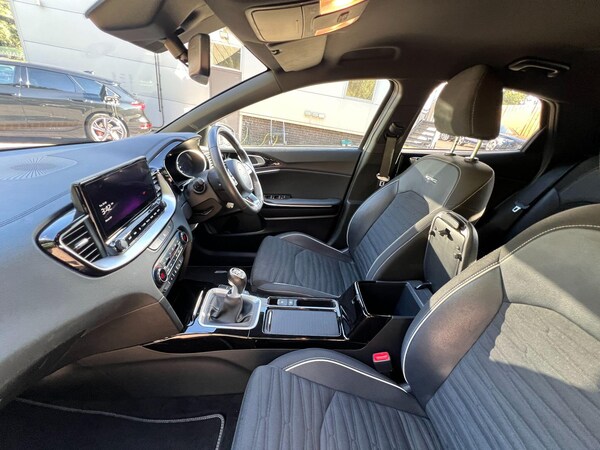 Used Kia XCeed 2023 for sale - 76135941: Photo 19