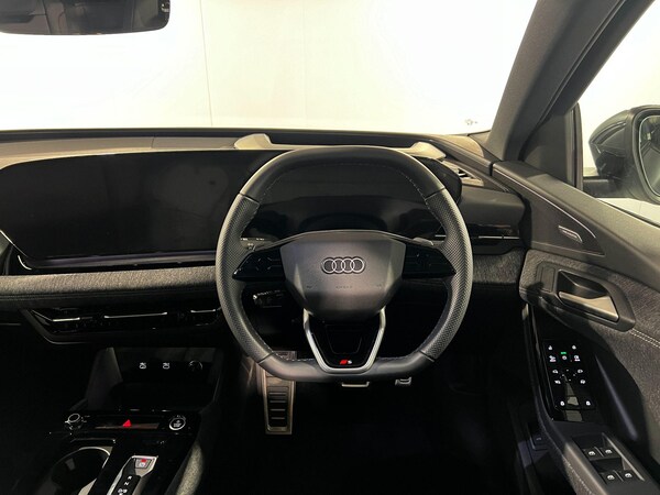 Used Audi Q6 e-tron 2025 for sale - 75311305: Photo 35