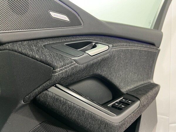 Used Audi Q6 e-tron 2025 for sale - 75311305: Photo 37