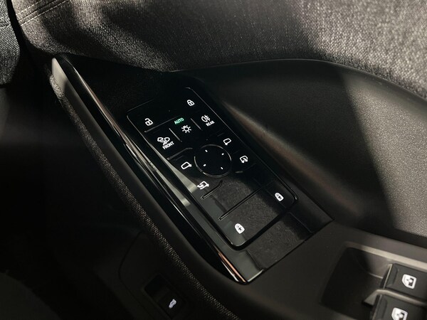 Used Audi Q6 e-tron 2025 for sale - 75311305: Photo 38