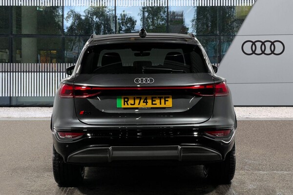 Used Audi Q6 e-tron 2025 for sale - 75311305: Photo 8
