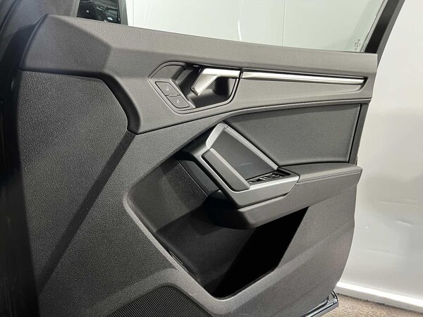 Used Audi Q3 2024 for sale - 75311921: Photo 21