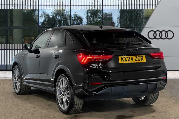 Used Audi Q3 2024 for sale - 75311921: Photo 4