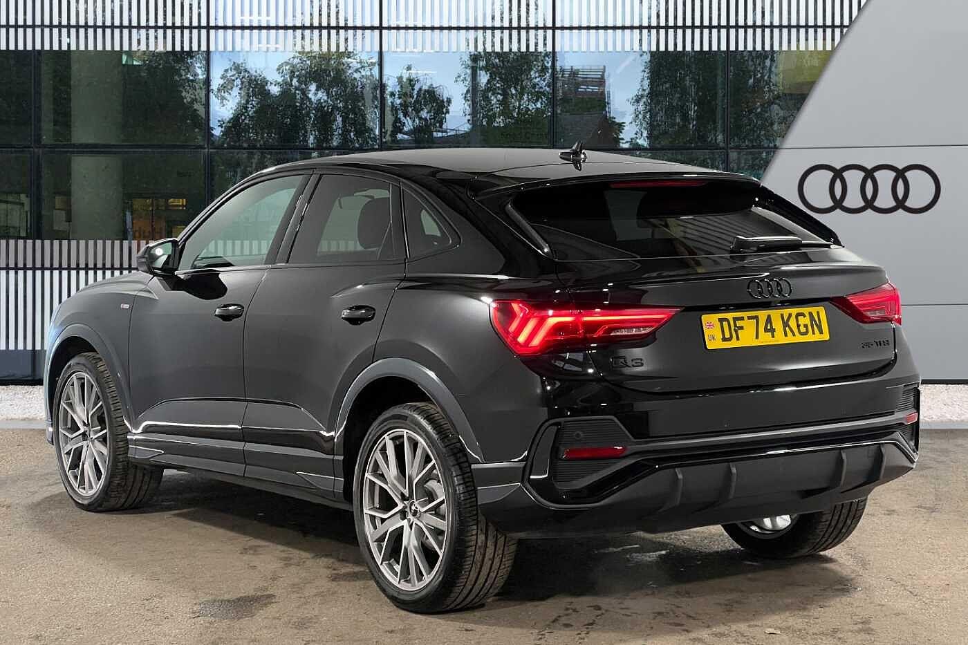 Used Audi Q3 2025 for sale - 76550442: Photo 4