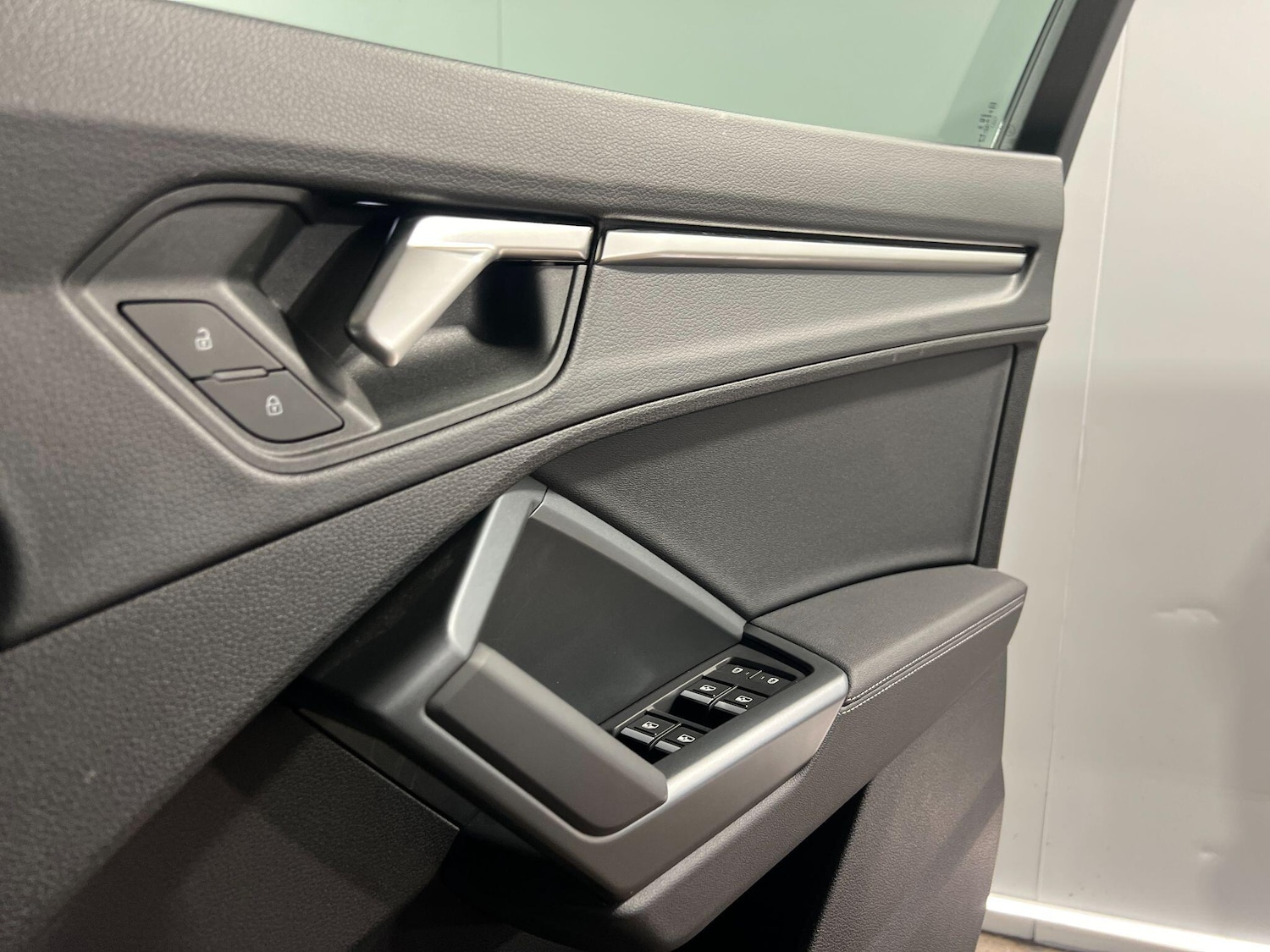 Used Audi Q3 2025 for sale - 76550442: Photo 60