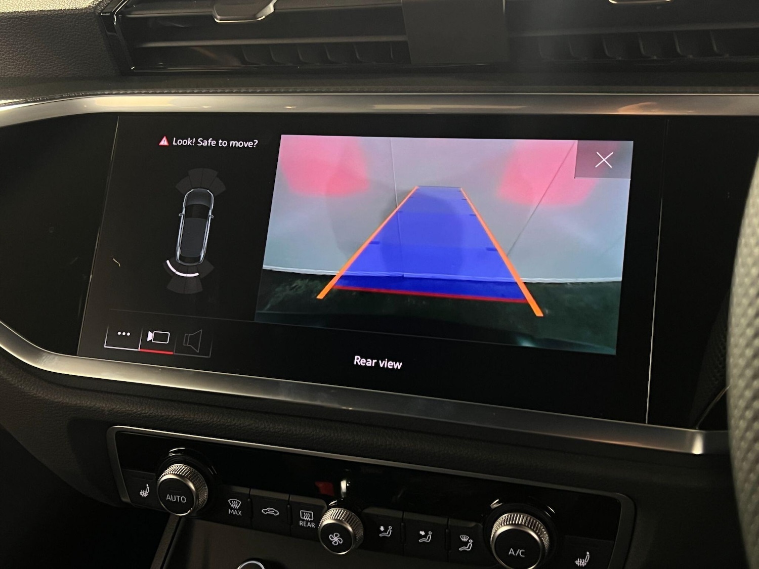 Used Audi Q3 2025 for sale - 76550442: Photo 74