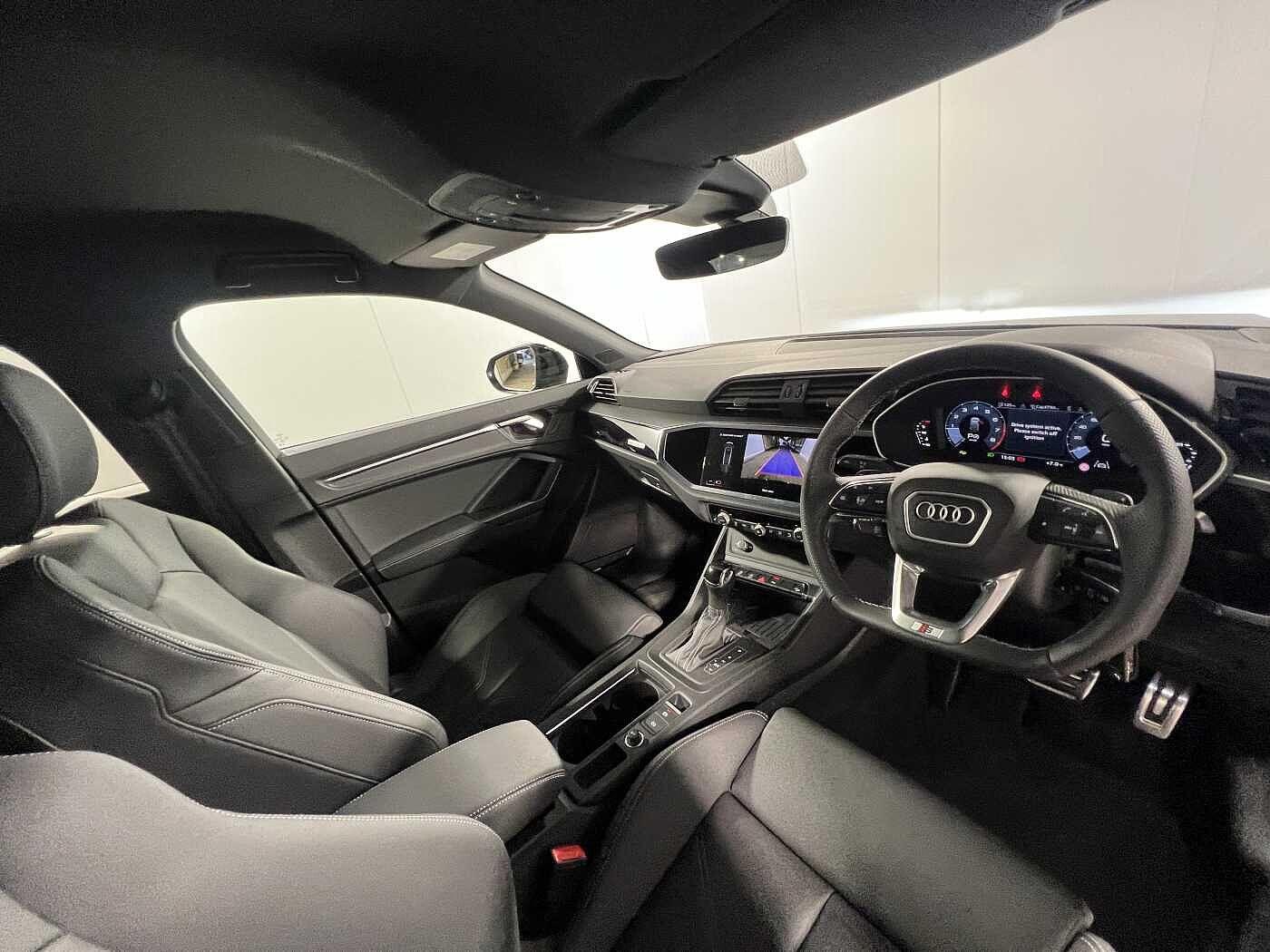 Used Audi Q3 2025 for sale - 76550442: Photo 9