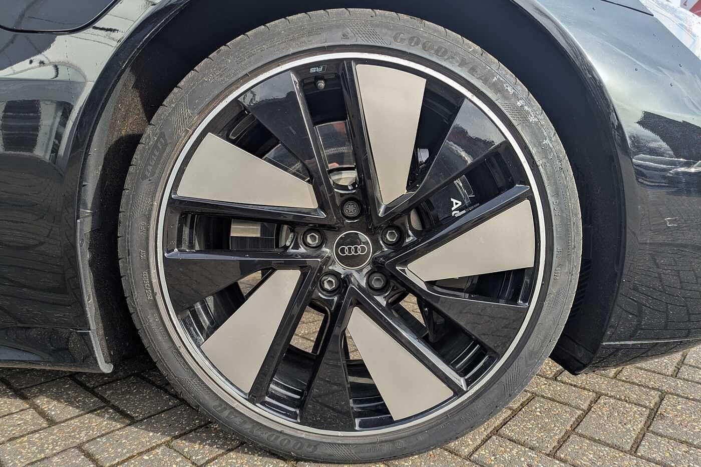 Used Audi RS e-tron GT 2023 for sale - 77455605: Photo 32