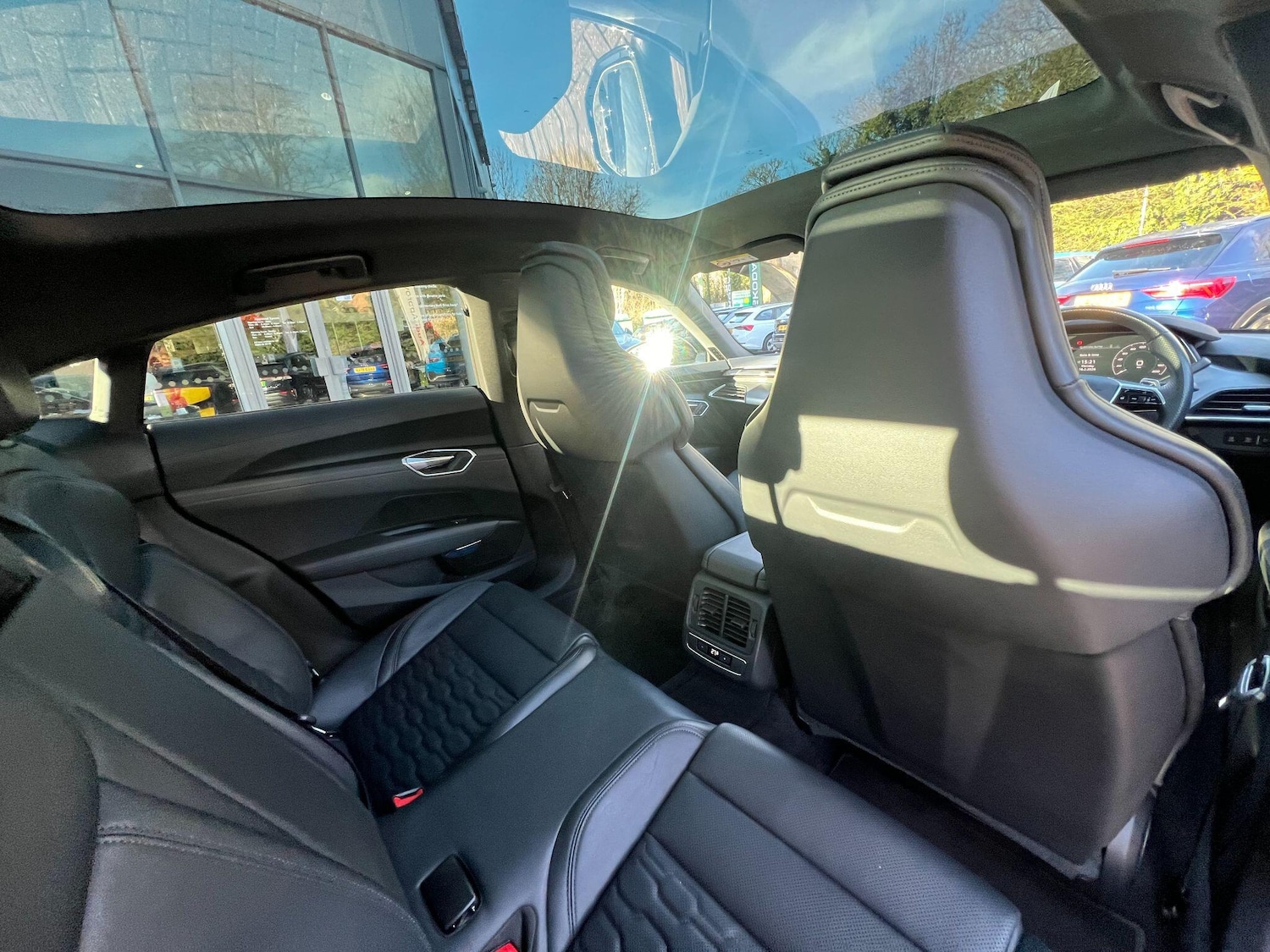 Used Audi RS e-tron GT 2023 for sale - 77455605: Photo 48