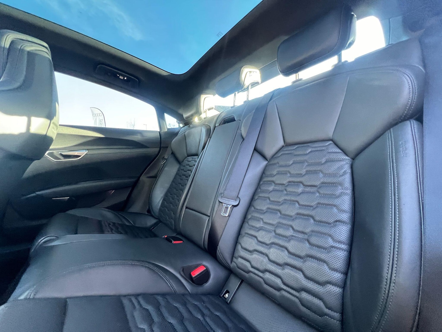 Used Audi RS e-tron GT 2023 for sale - 77455605: Photo 53