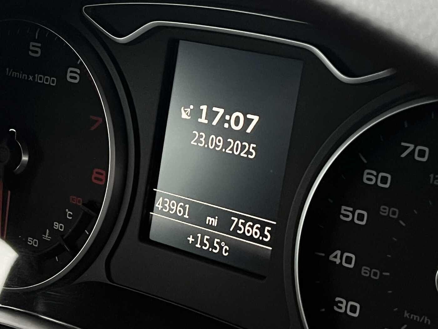 Used Audi A3 Cabriolet 2017 for sale - 76059306: Photo 37