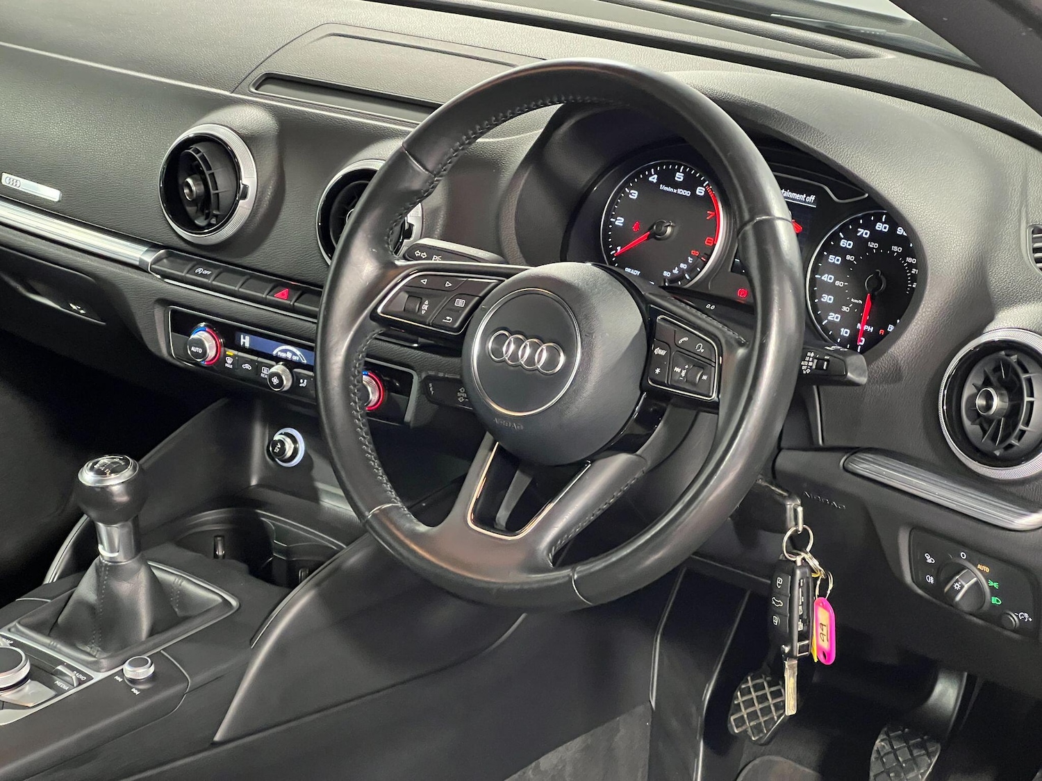 Used Audi A3 Cabriolet 2017 for sale - 76059306: Photo 61