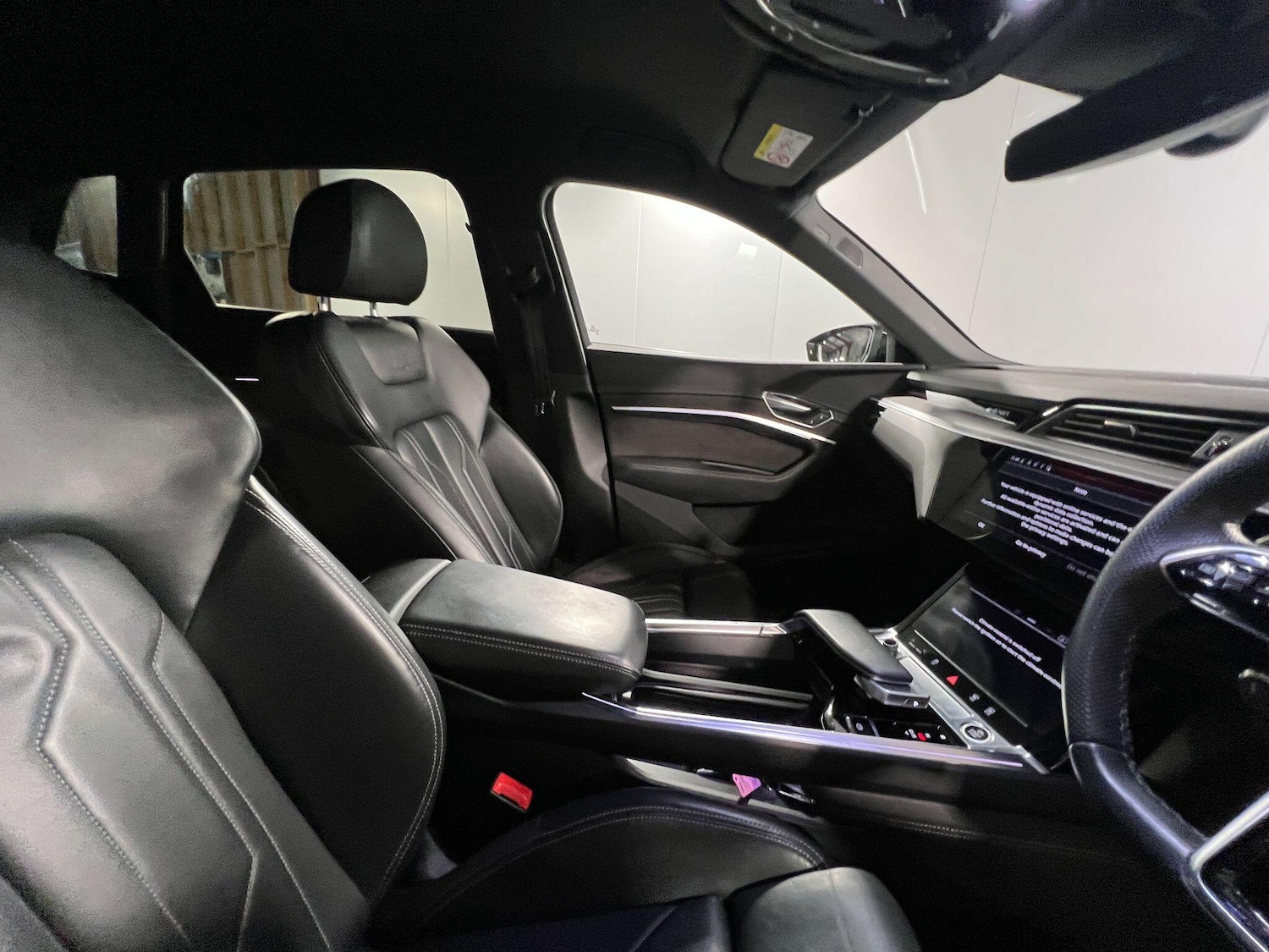 Used Audi e-tron 2021 for sale - 76538769: Photo 10