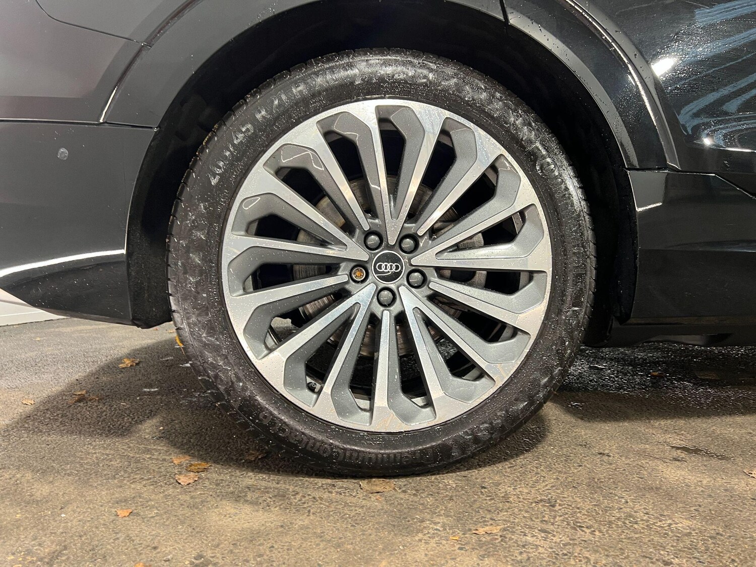 Used Audi e-tron 2021 for sale - 76538769: Photo 34