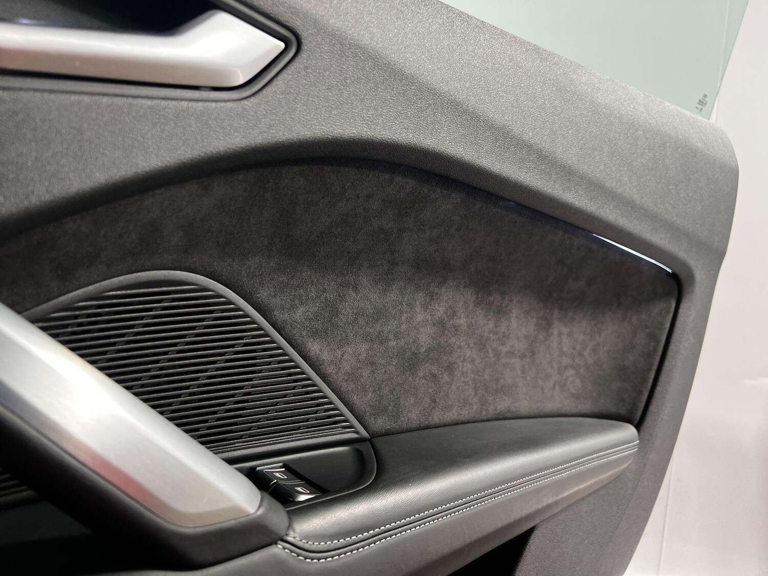 Used Audi TTS for sale - 77029138: Photo 19