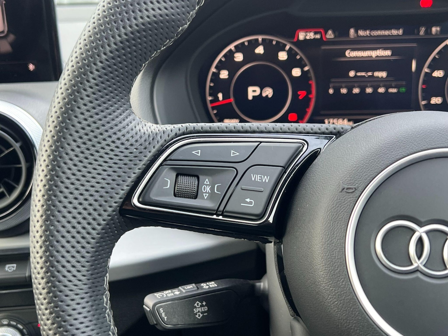 Used Audi Q2 2024 for sale - 77396151: Photo 25