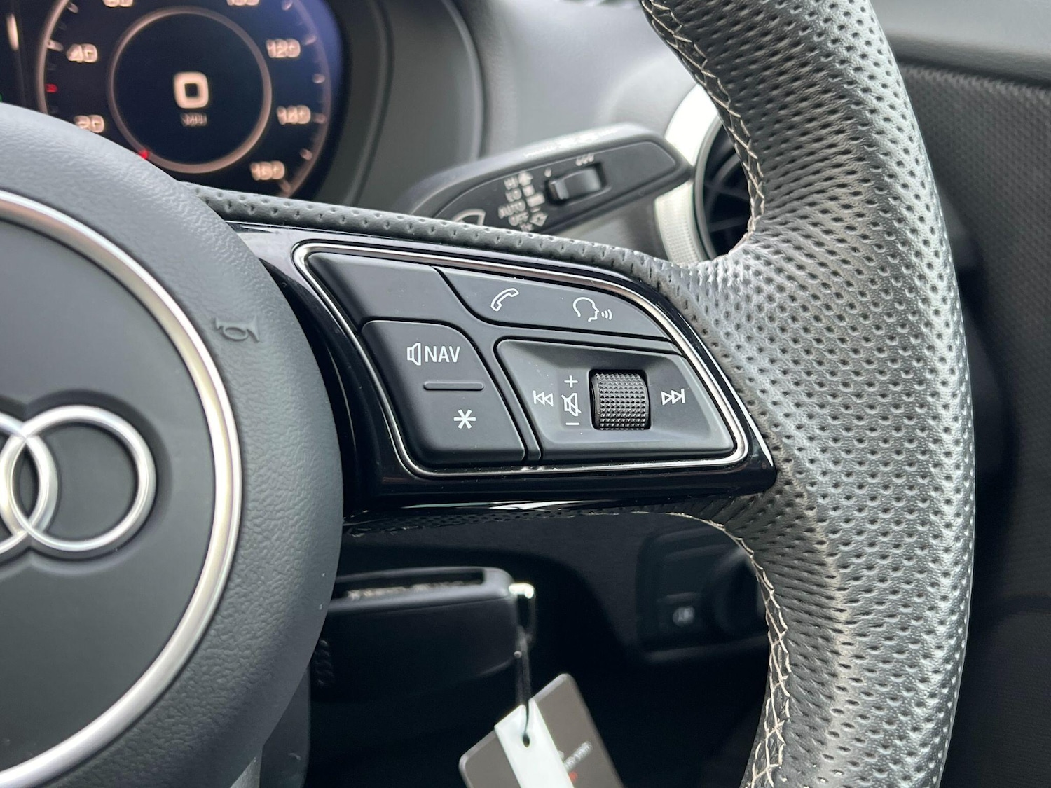 Used Audi Q2 2024 for sale - 77396151: Photo 26