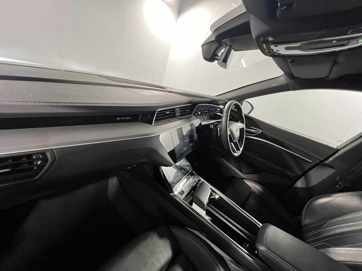 Used Audi e-tron 2023 for sale - 76151998: Photo 21