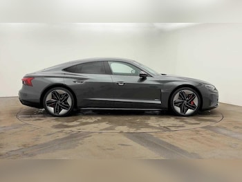 Used Audi RS e-tron GT 2023 for sale - 75622897: Photo