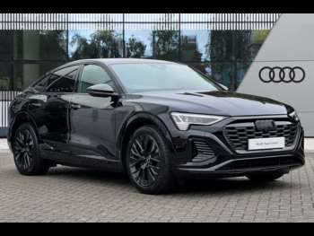 2024 (24) - Audi Q8