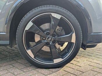 Used Audi Q2 2017 for sale - 78115413: Photo