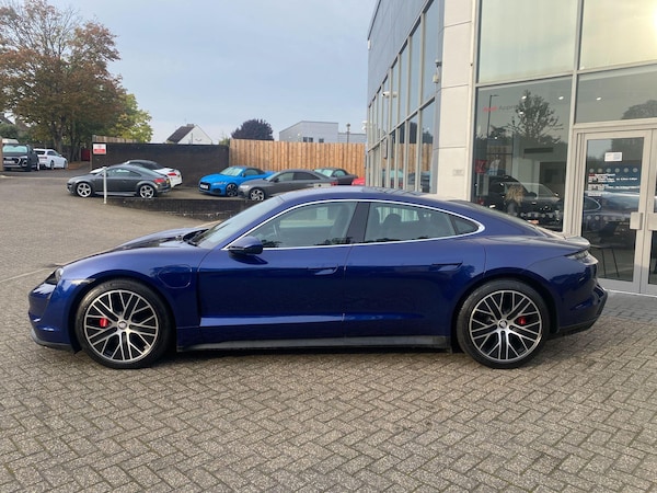 Used Porsche Taycan 2021 for sale - 76153118: Photo 38