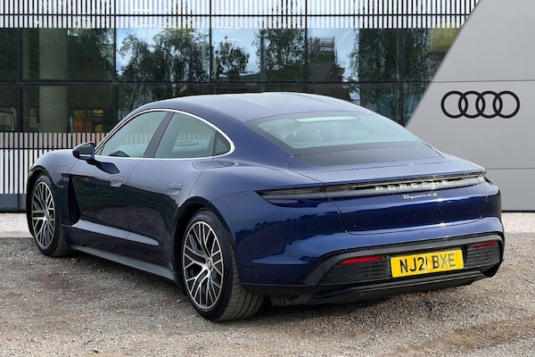 Used Porsche Taycan 2021 for sale - 76153118: Photo 4