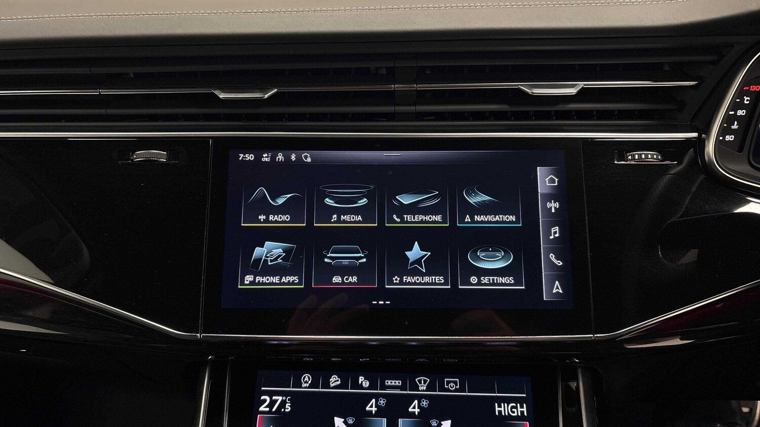 Used Audi Q7 2022 for sale - 77838917: Photo 11