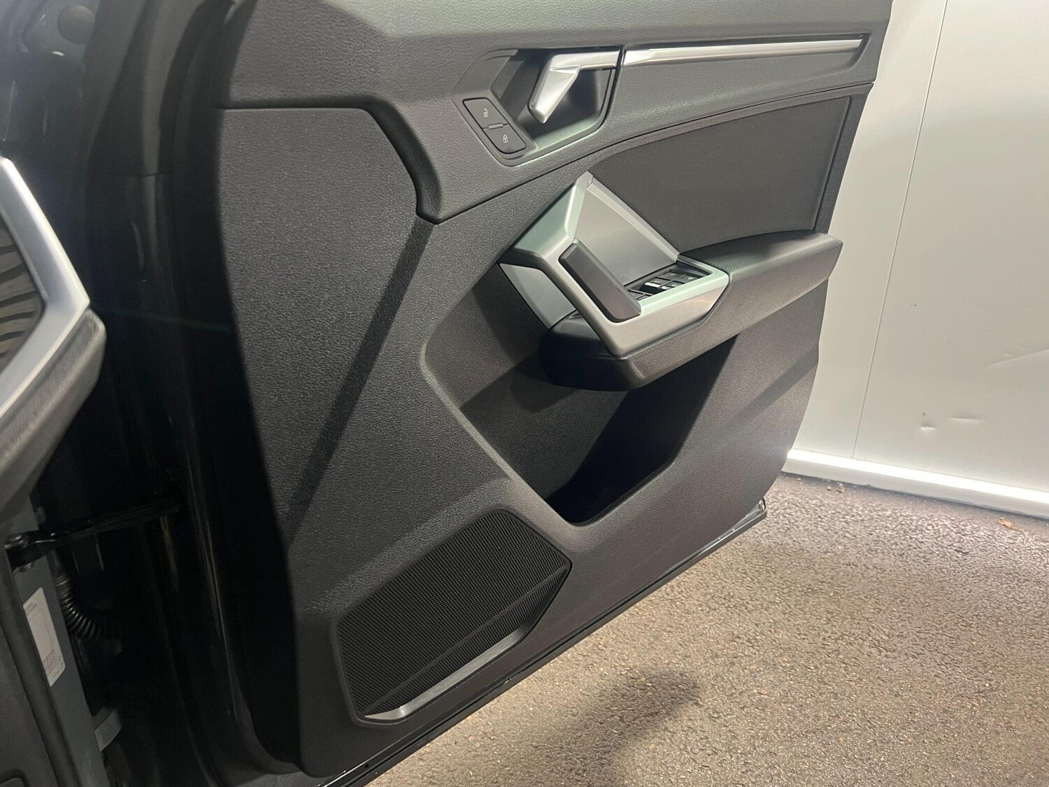 Used Audi Q3 for sale - 77497271: Photo 21