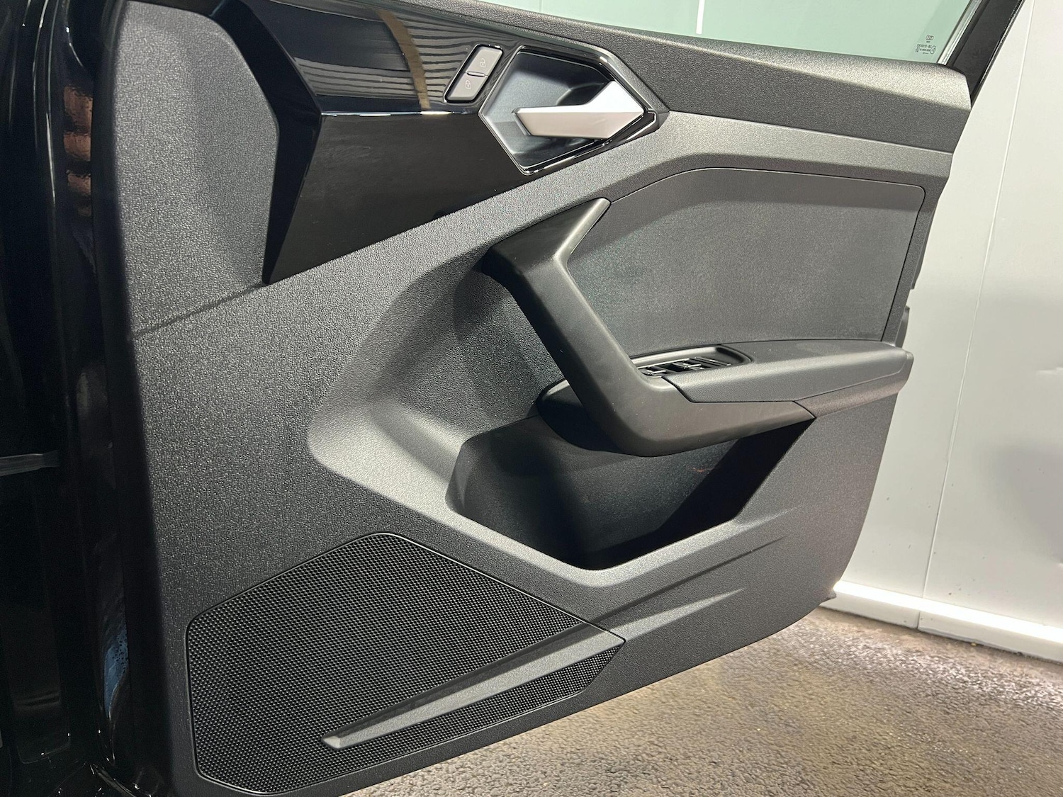 Used Audi A1 2023 for sale - 76561536: Photo 23