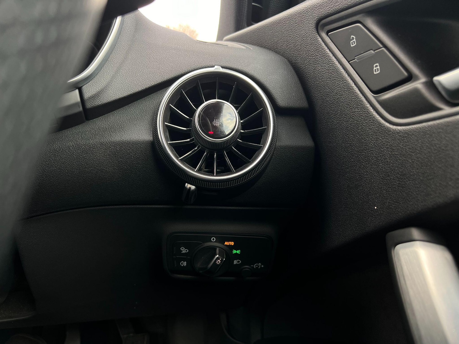 Used Audi TT 2021 for sale - 76898453: Photo 58