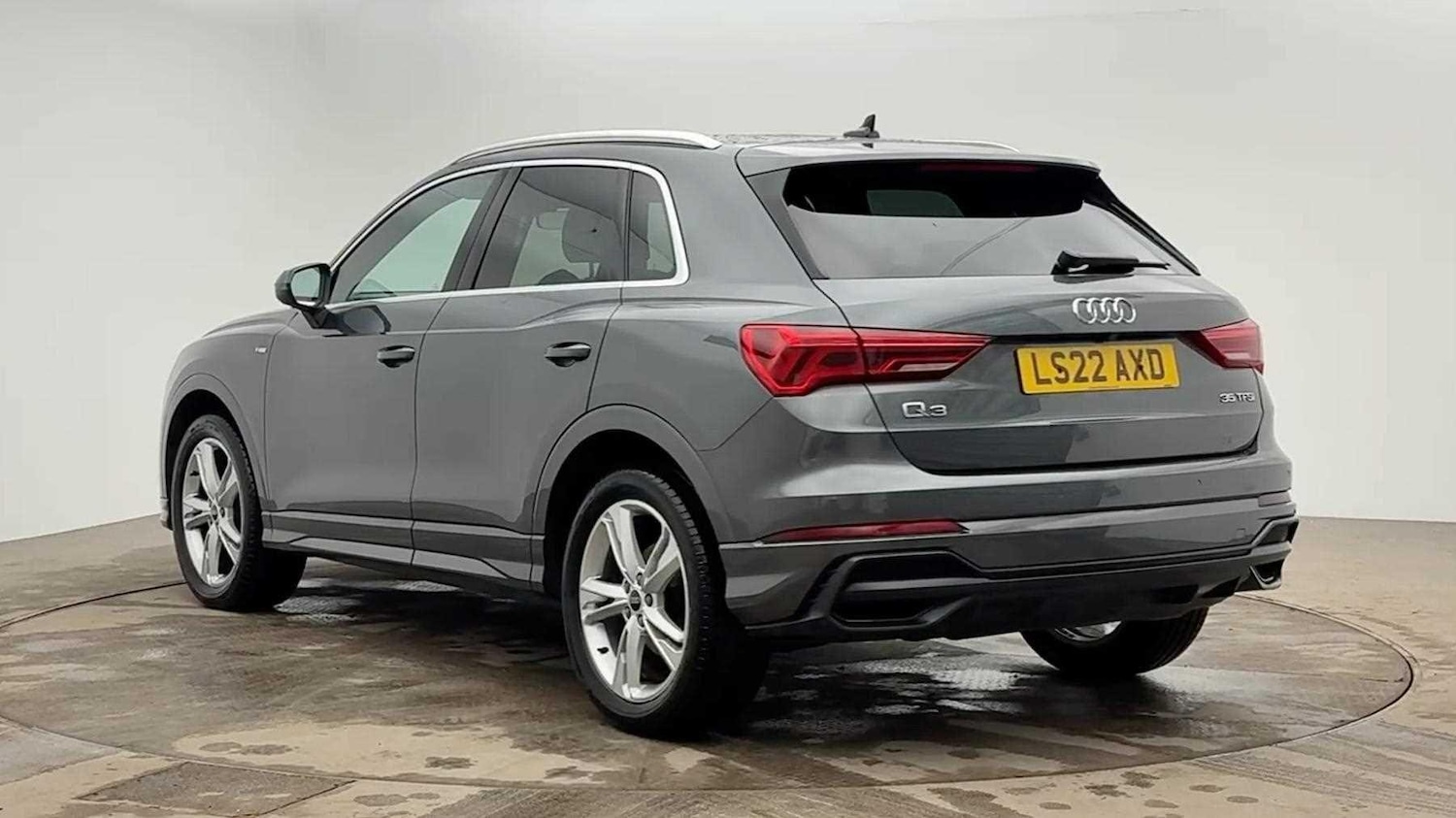 Used Audi Q3 for sale - 77824185: Photo 3