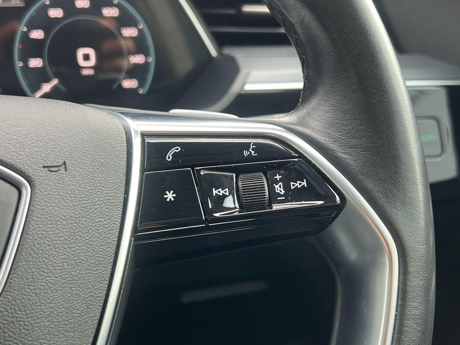 Used Audi e-tron 2021 for sale - 77559064: Photo 27