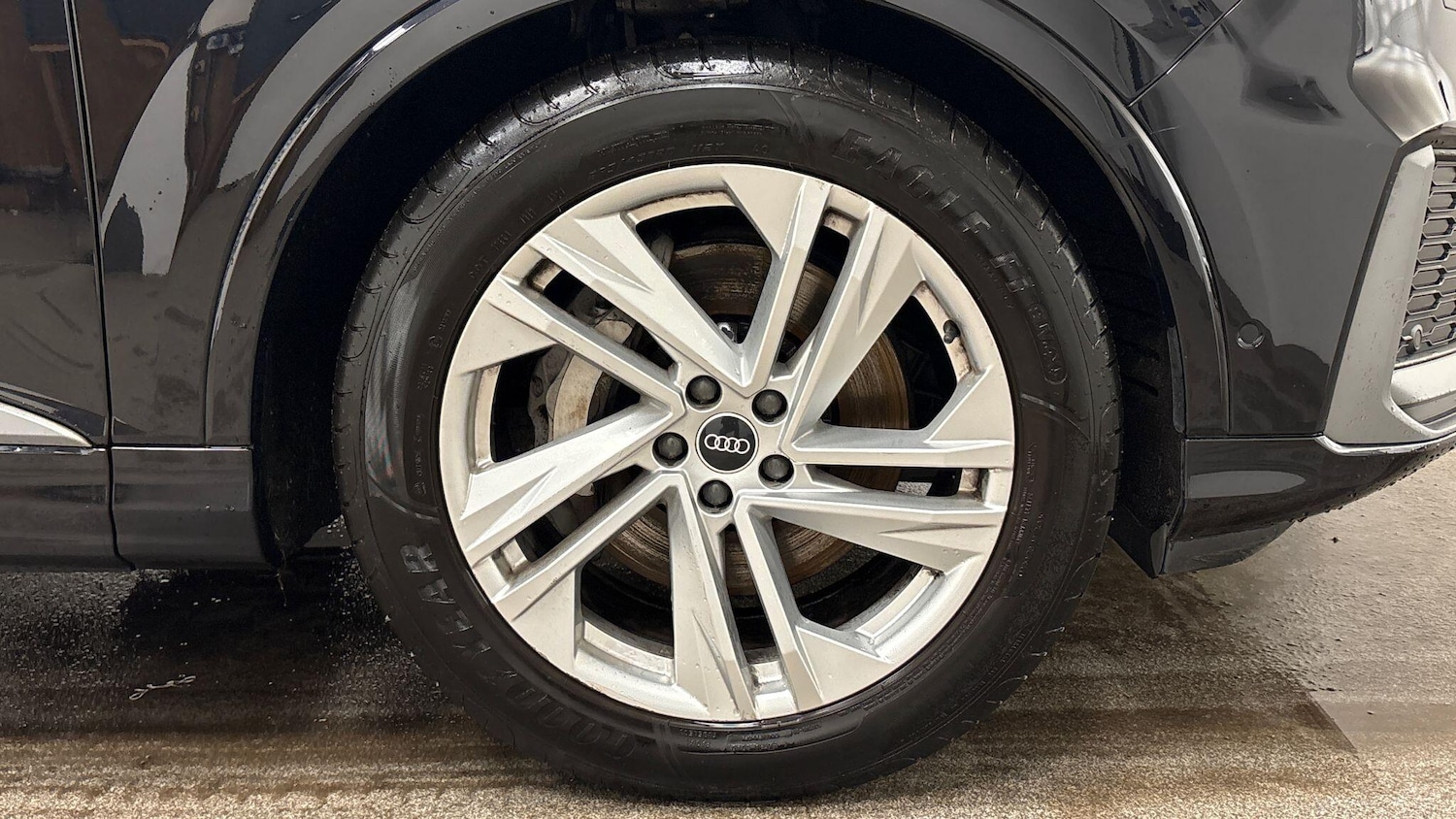 Used Audi Q7 for sale - 77882288: Photo 4