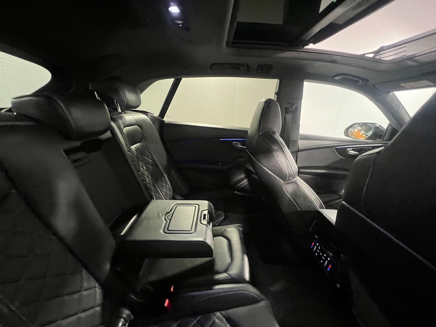 Used Audi Q8 2022 for sale - 77993173: Photo 13