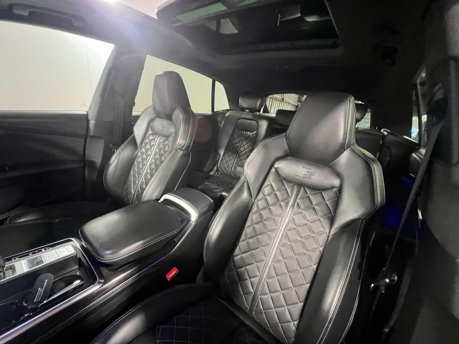 Used Audi Q8 2022 for sale - 77993173: Photo 18