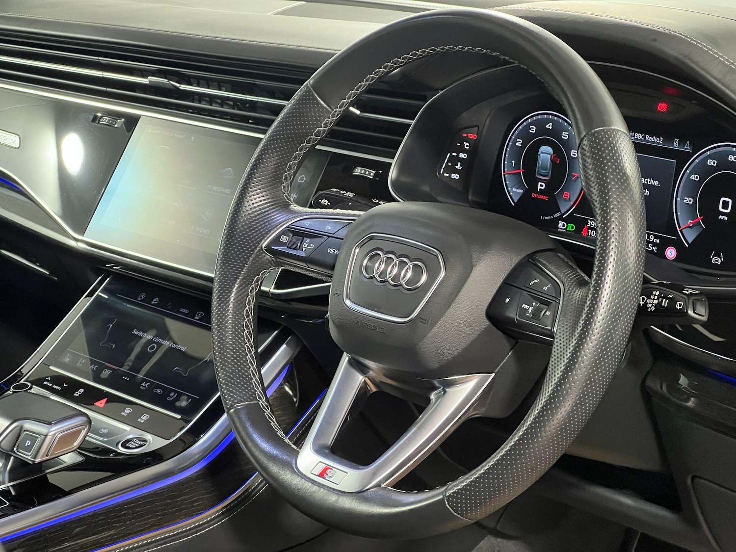 Used Audi Q8 2022 for sale - 77993173: Photo 19