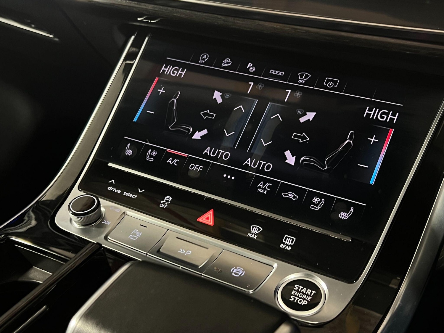 Used Audi Q8 2022 for sale - 77993173: Photo 31