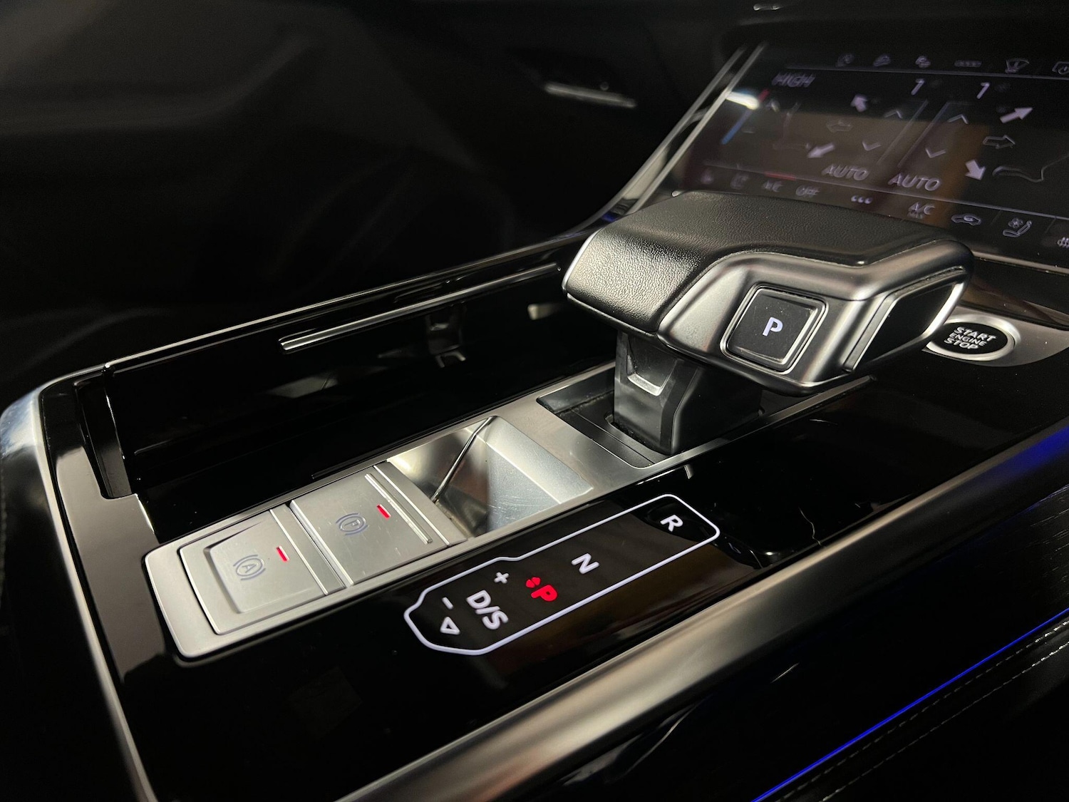 Used Audi Q8 2022 for sale - 77993173: Photo 32