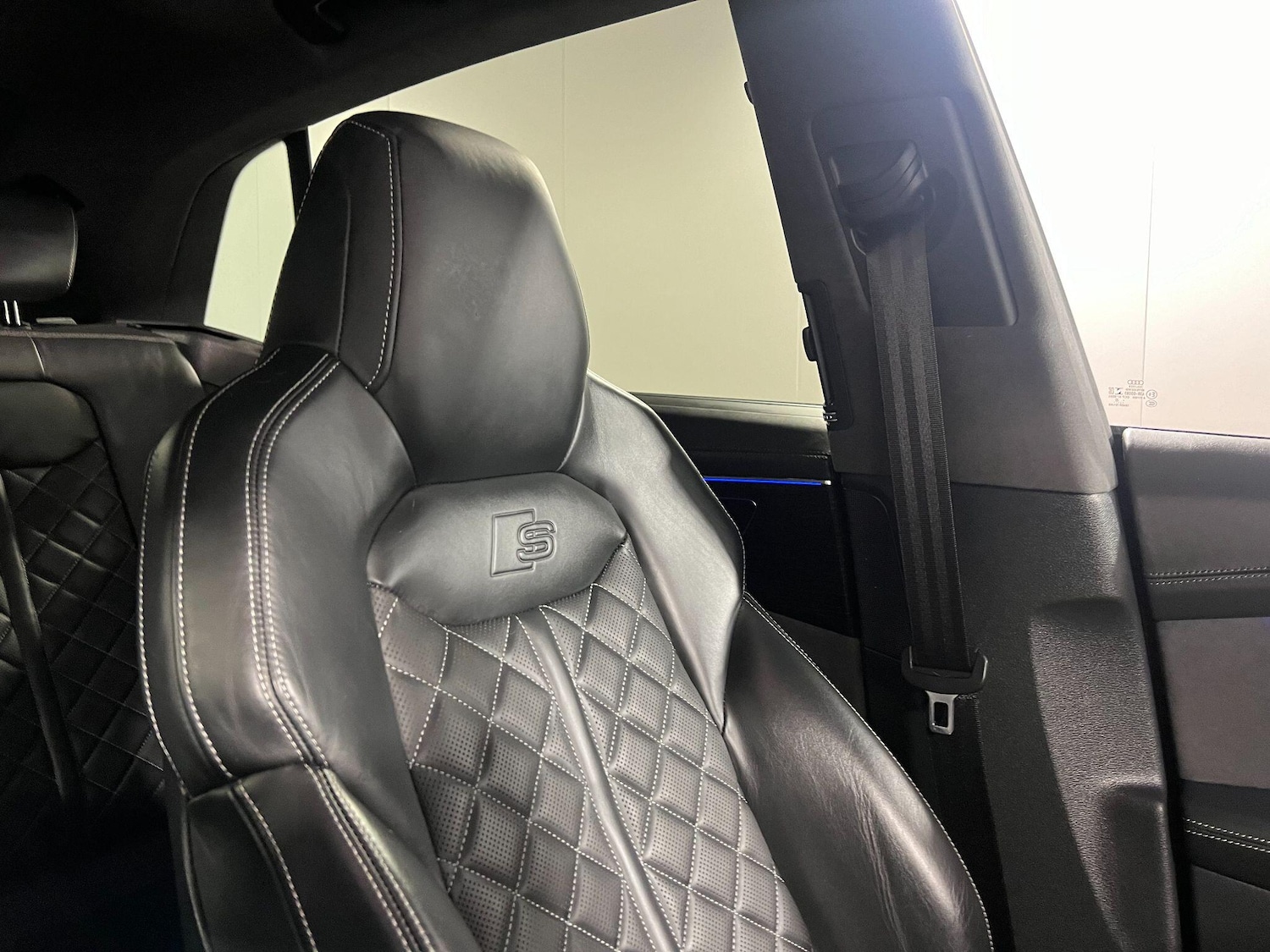 Used Audi Q8 2022 for sale - 77993173: Photo 34