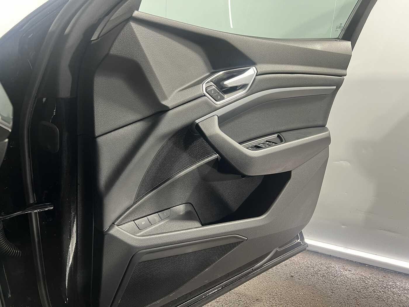 Used Audi e-tron 2021 for sale - 77478737: Photo 22