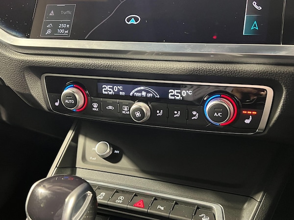 Used Audi Q3 2022 for sale - 76189406: Photo 70