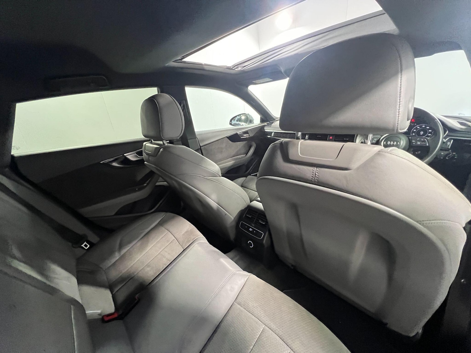 Used Audi A5 2018 for sale - 76121513: Photo 53