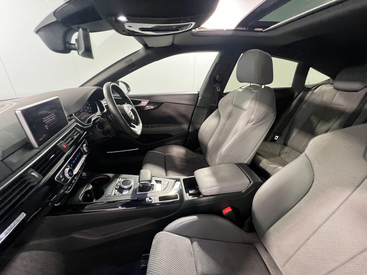 Used Audi A5 2018 for sale - 76121513: Photo 60