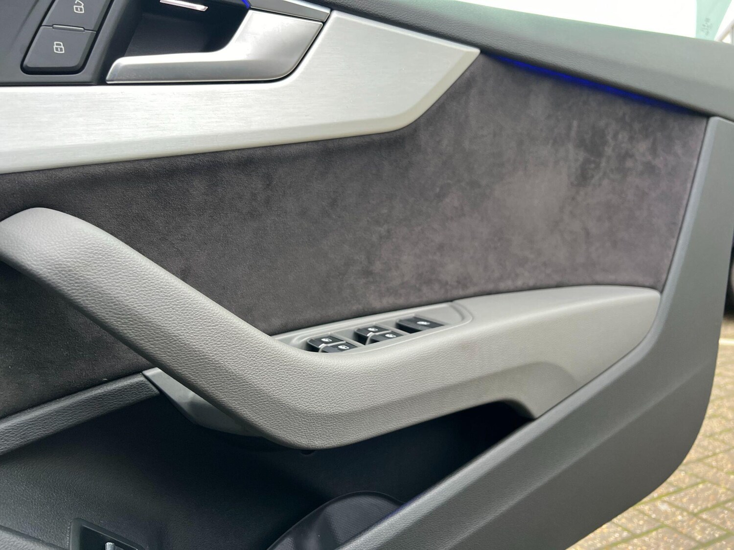 Used Audi A5 Cabriolet 2017 for sale - 76839801: Photo 23