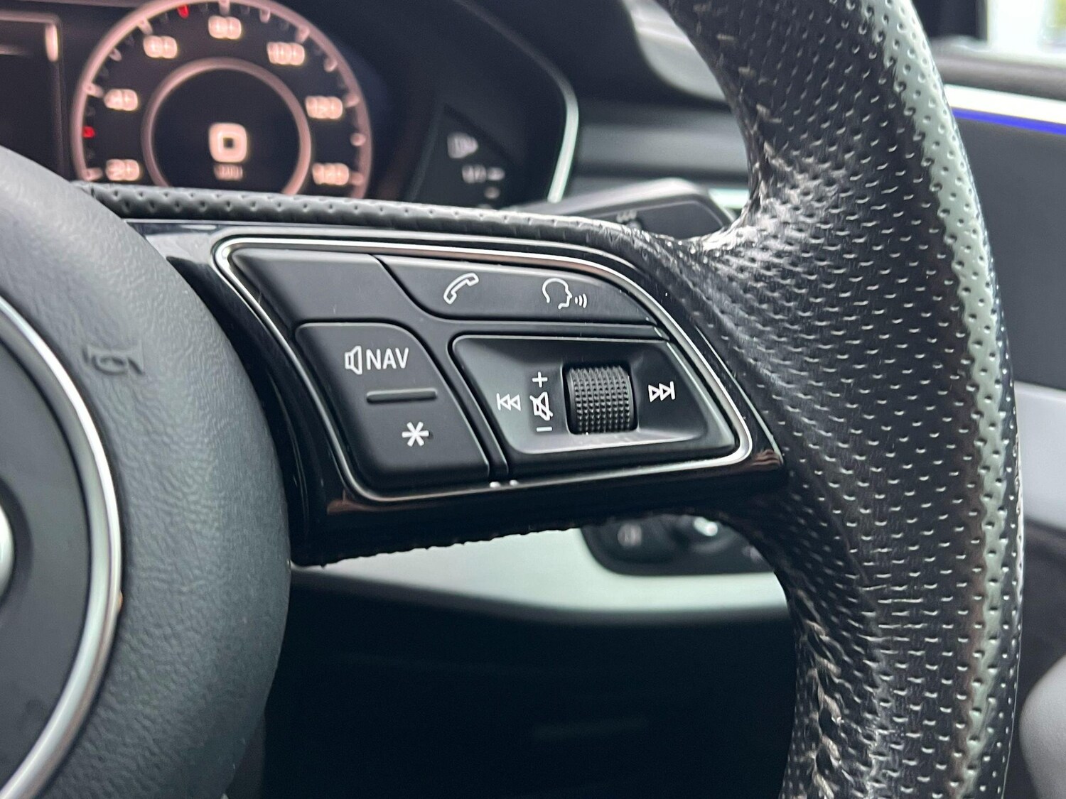 Used Audi A5 Cabriolet 2017 for sale - 76839801: Photo 25