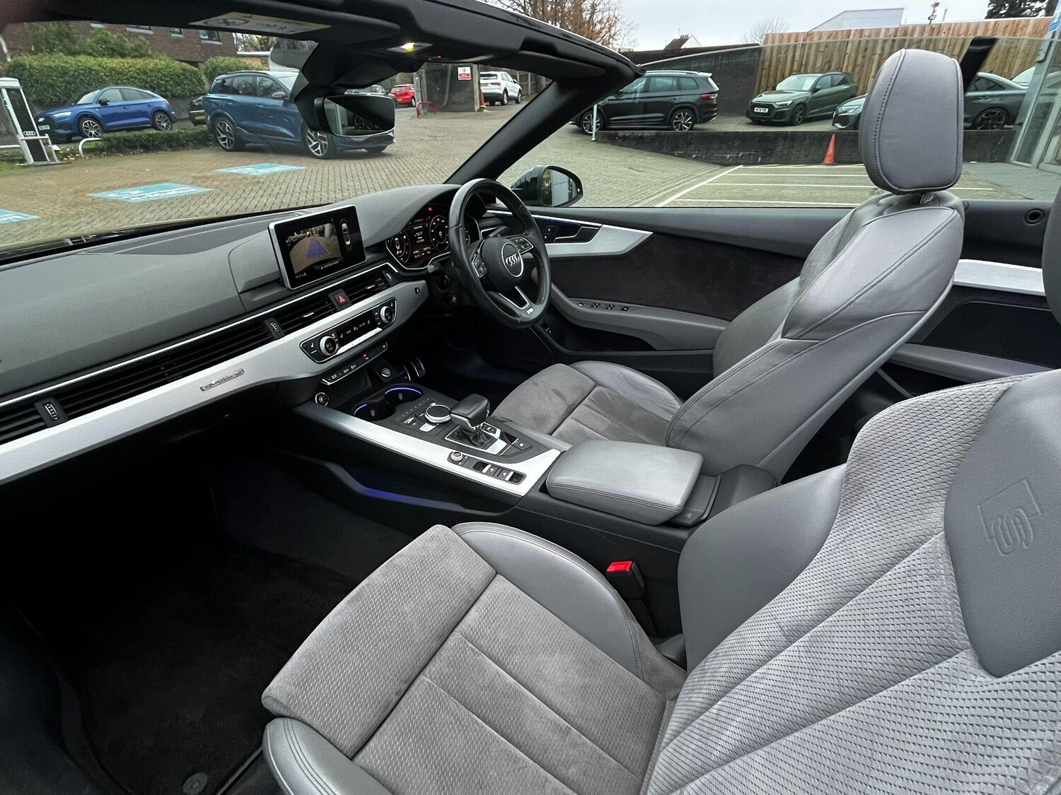 Used Audi A5 Cabriolet 2017 for sale - 76839801: Photo 39