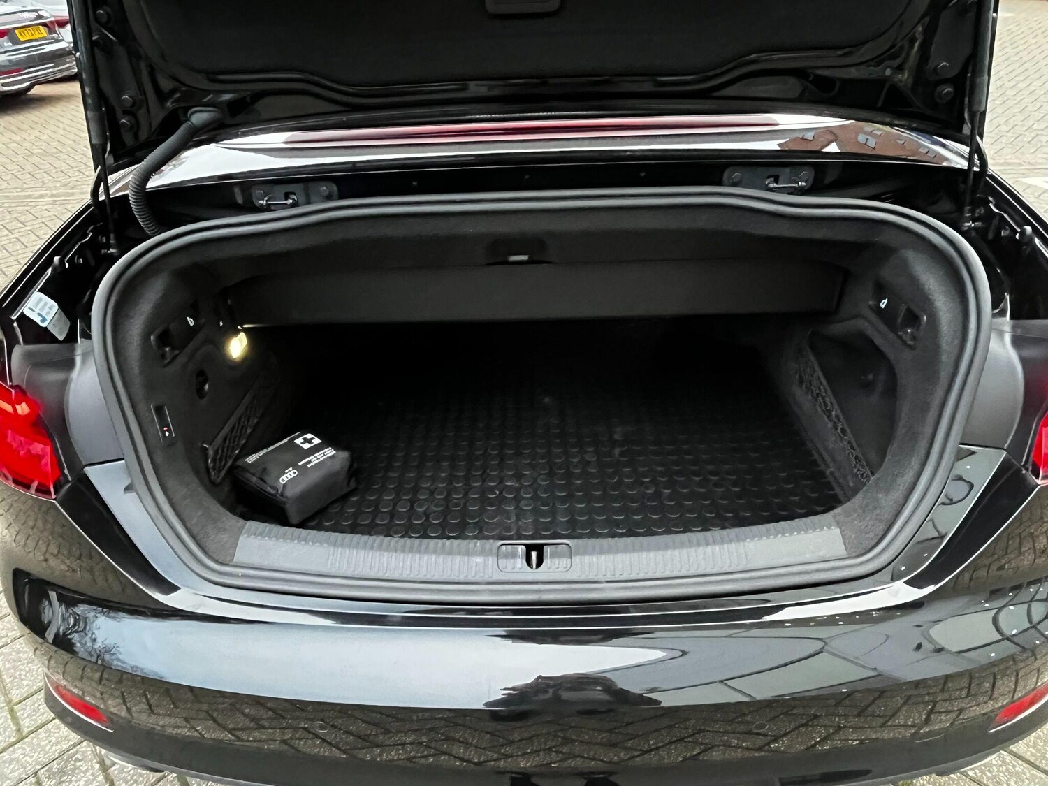 Used Audi A5 Cabriolet 2017 for sale - 76839801: Photo 49